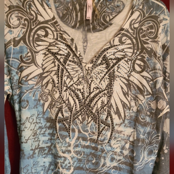 Kiara long-sleeve split neck tattoo inspired top Sz XXL - Picture 5 of 9